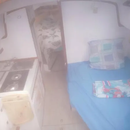 Апартаменты Les Pieds Dans L'eau